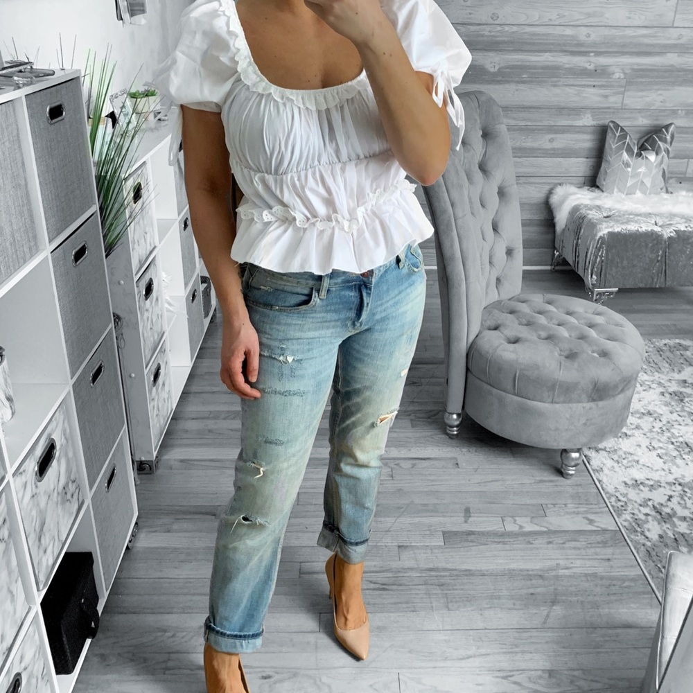 🆕White Off The Shoulder Crop Top